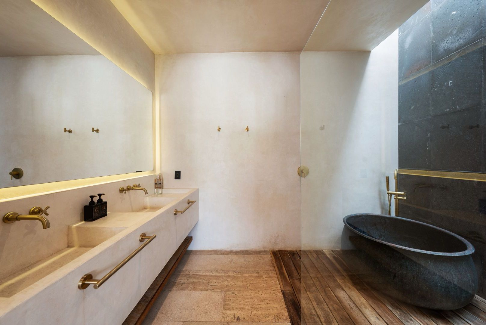 casa arka in tulum bathroom 2 tub